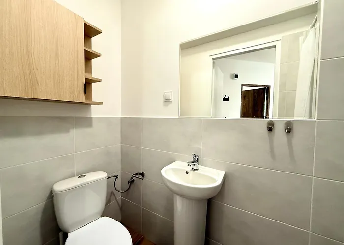 W Gdyni, Leszczynki Iv גדינייה